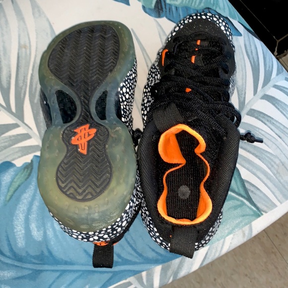 Nike air foamposite one prm “safari” selling them because I don’t use them - Picture 3 of 3